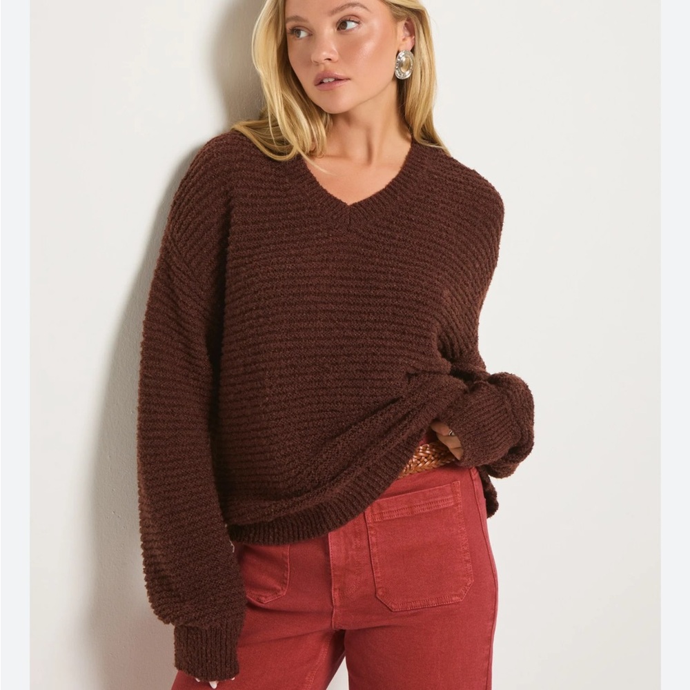 78 & sunny Redwood Retreat Sweater small new